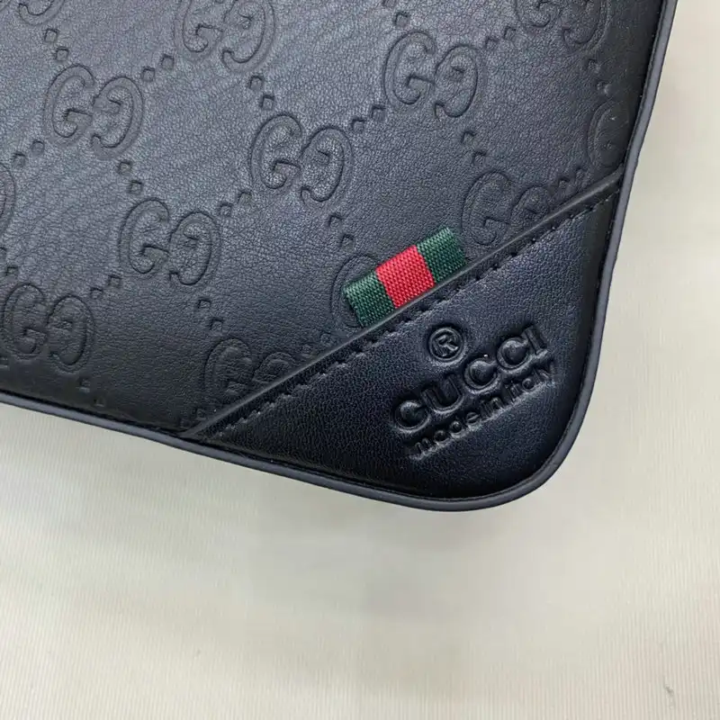 G*u*i bag 2209yz0003