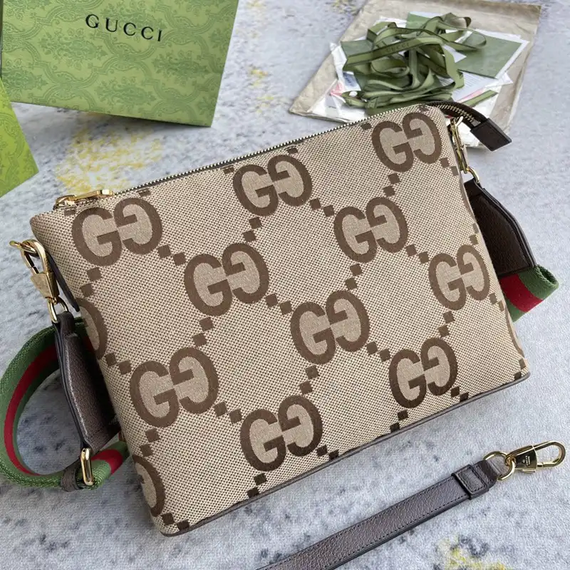 G*u*i bag 2210dj0019