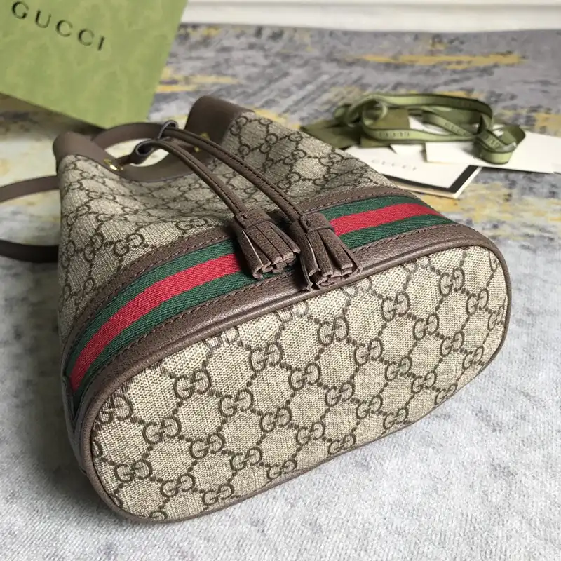 G*u*i bag 2210dj0035