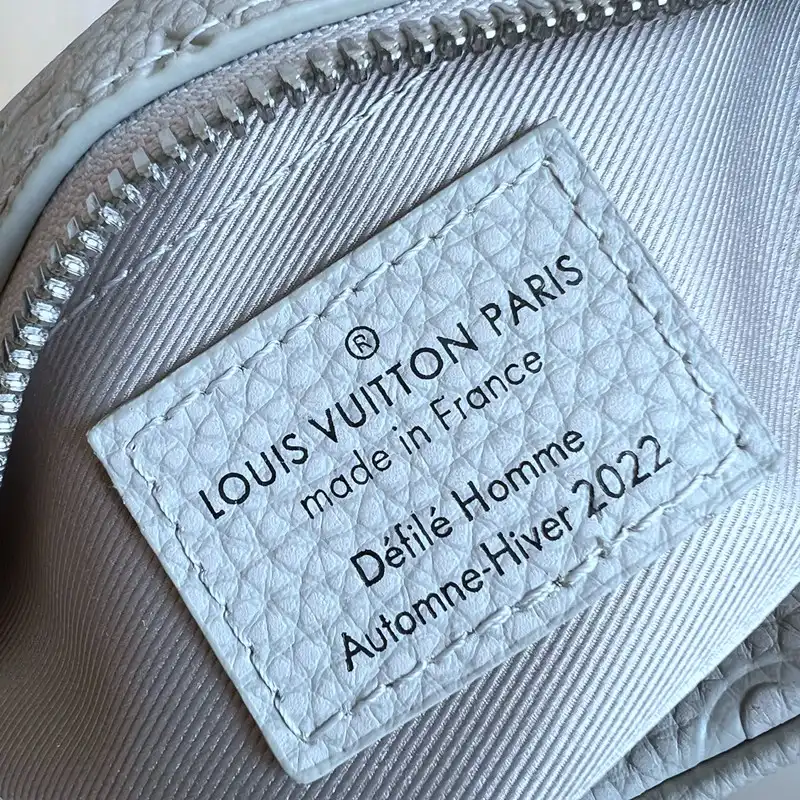 LV Bag 2210YA0109