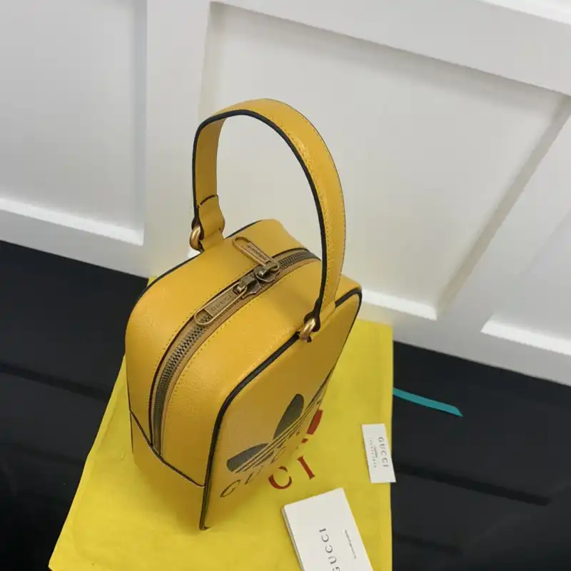 G*u*i bag 2210ya0161