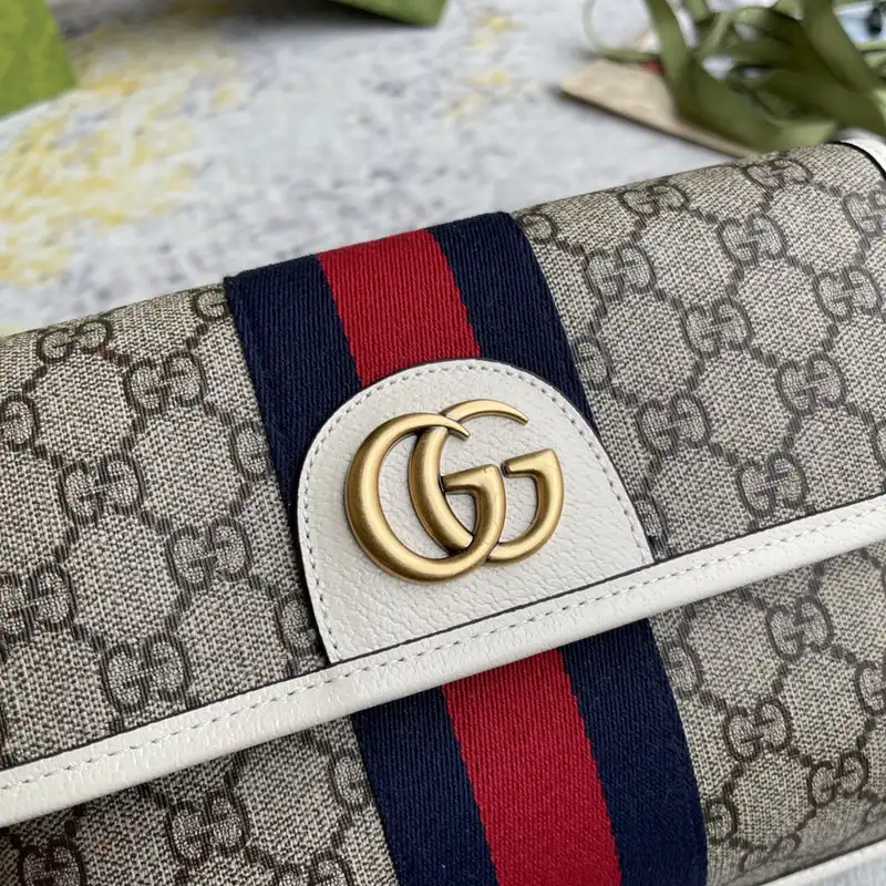 G*u*i bag 2211dj0021