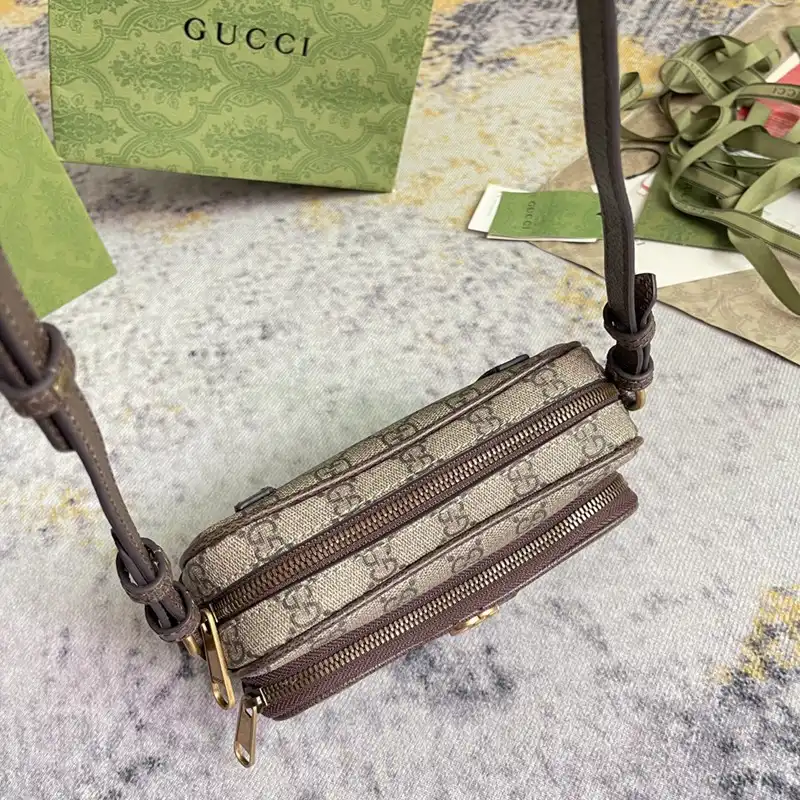 G*u*i bag 2211dj0026
