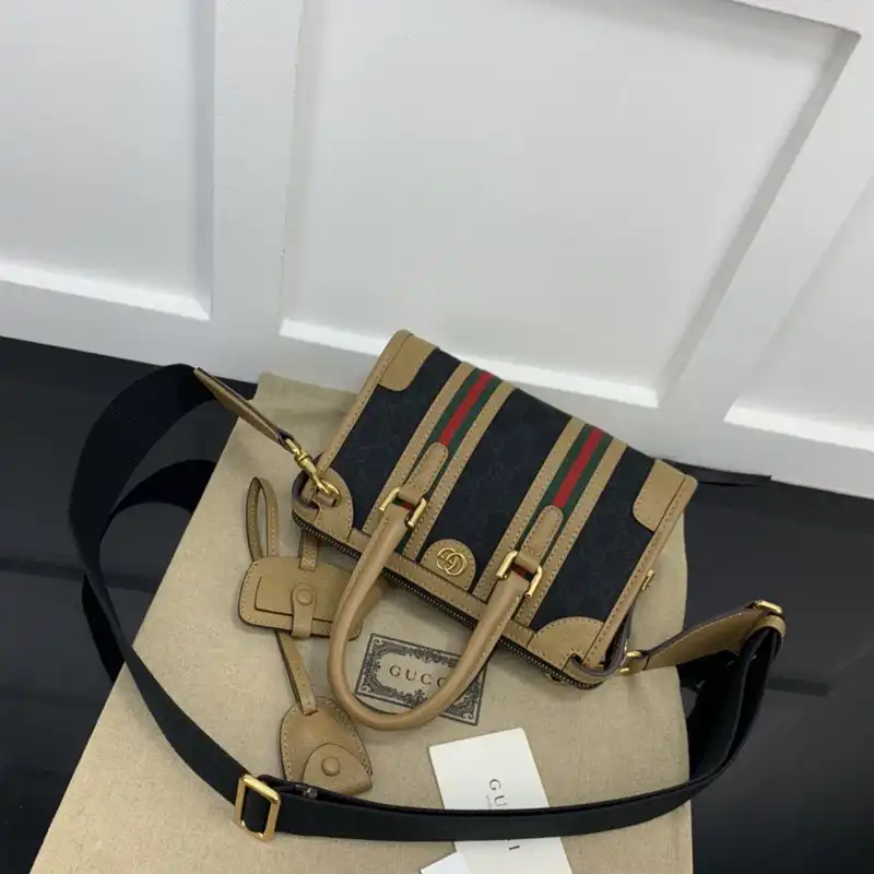 G*u*i bag 2211ya0019