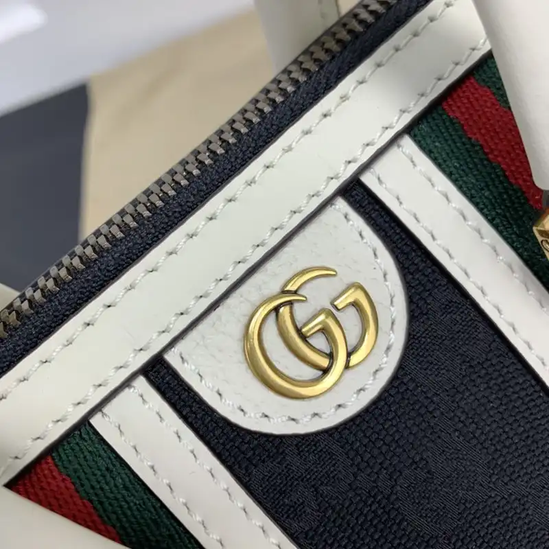G*u*i bag 2211ya0020