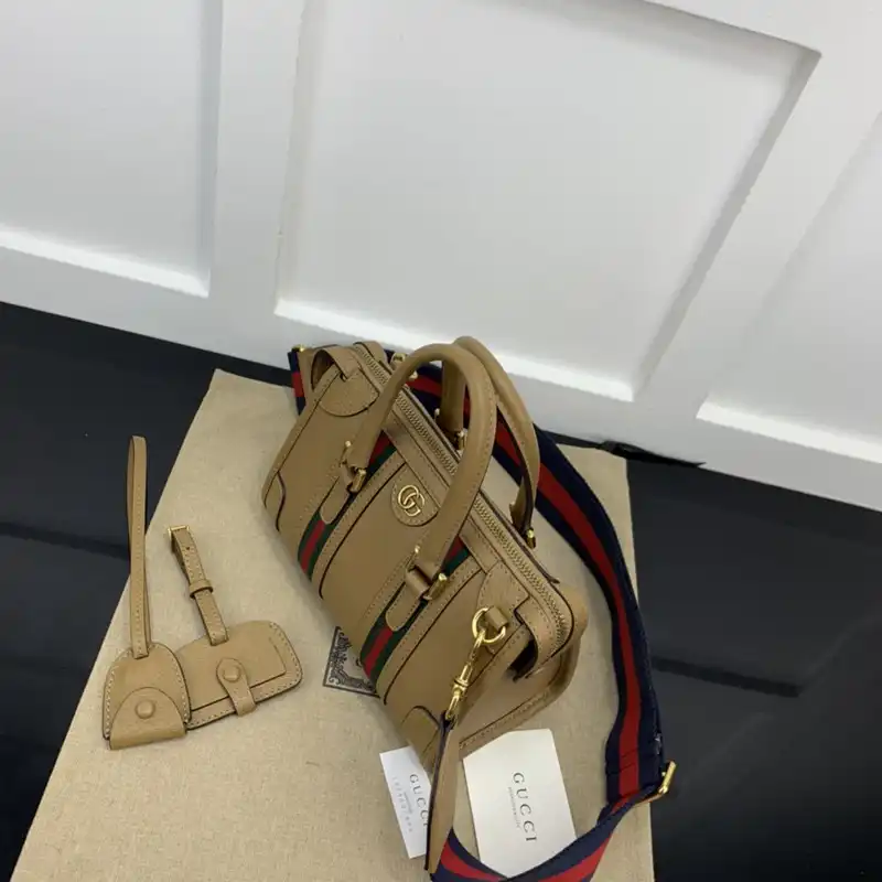 G*u*i bag 2211ya0021