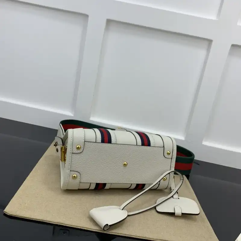 G*u*i bag 2211ya0022