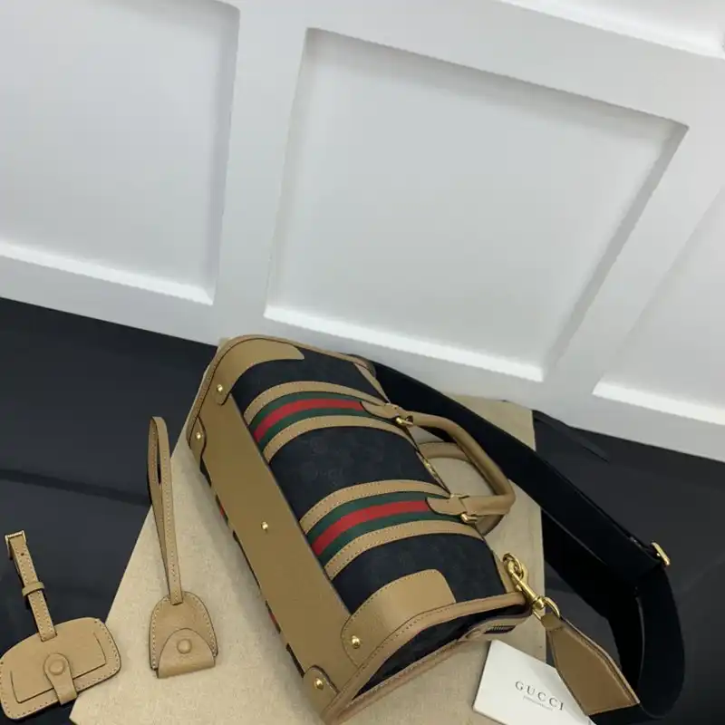 G*u*i bag 2211ya0023