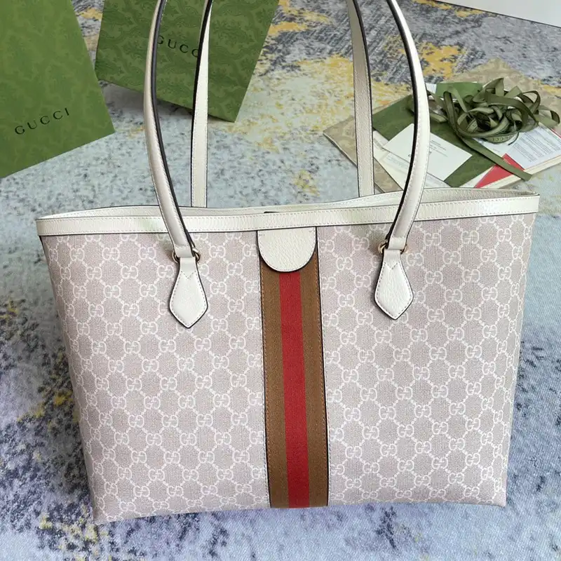 G*u*i bag 2212dj0027
