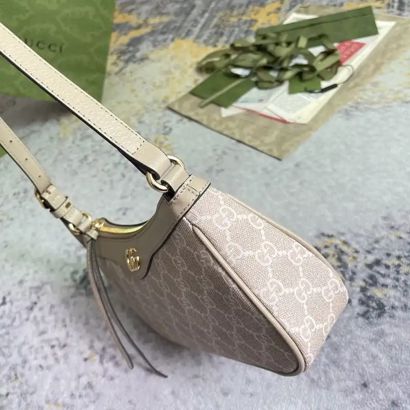 G*u*i bag 2212dj0028