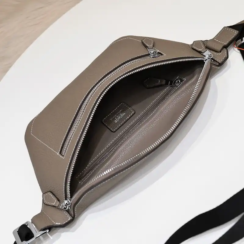 Hermès Bag 2212YZ0034