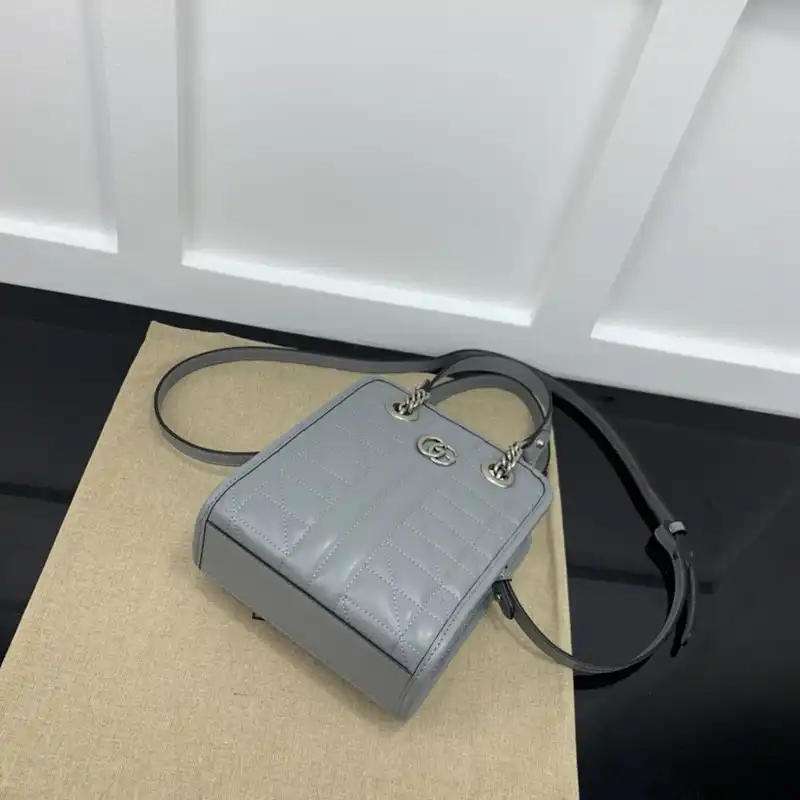 G*u*i bag 2301ya0001