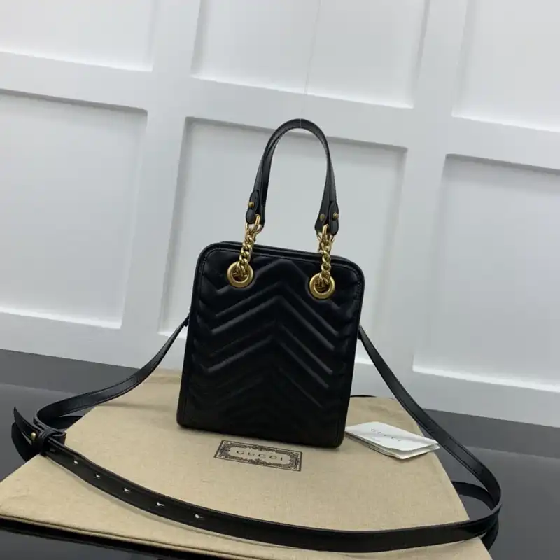 G*u*i bag 2301ya0002
