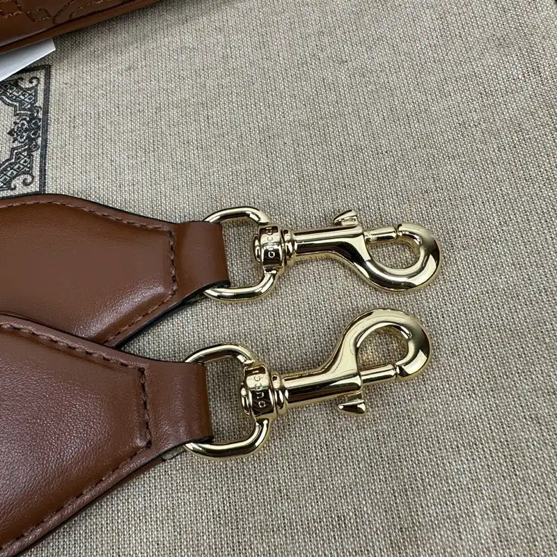 G*u*i bag 2301ya0021