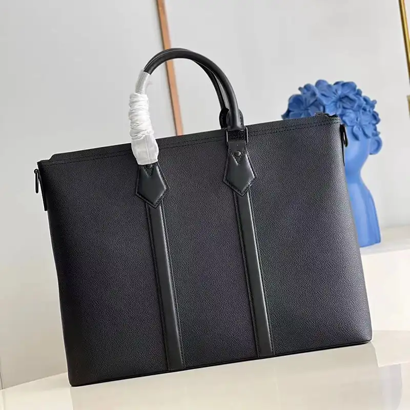 LV Bag 2302HT0014