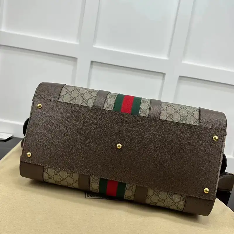 G*u*i bag 2302ht0027