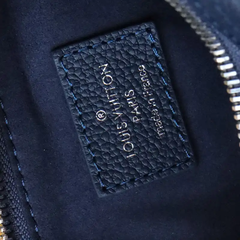 LV Bag 2304DJ0125