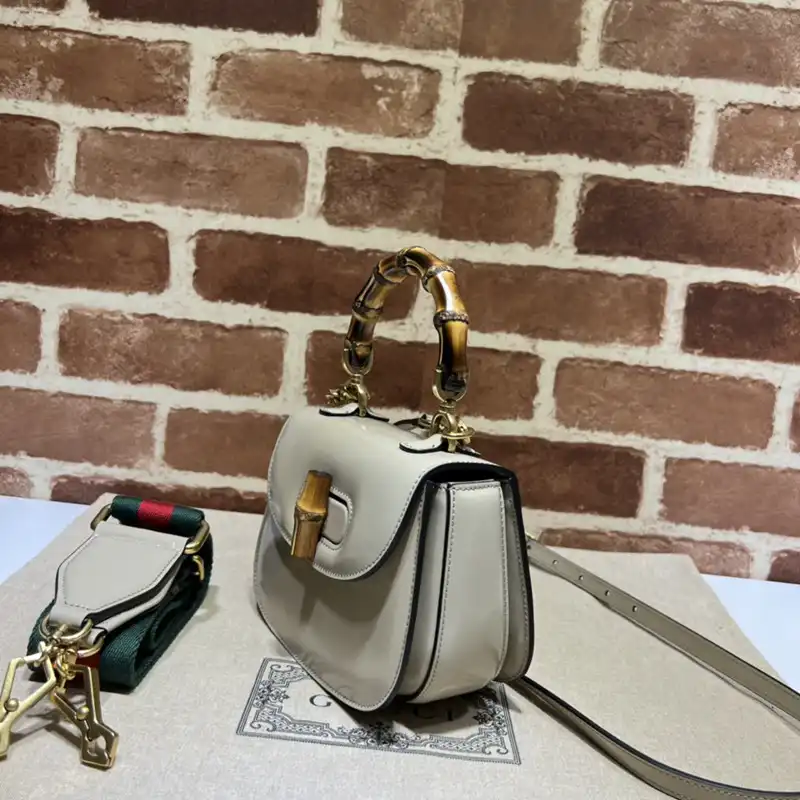 G*u*i bag 2304ya0067