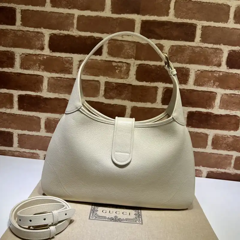 G*u*i bag 2304ya0105