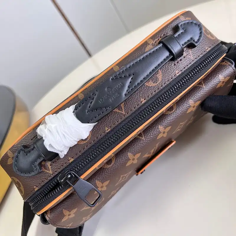 LV Bag 2306YA0023