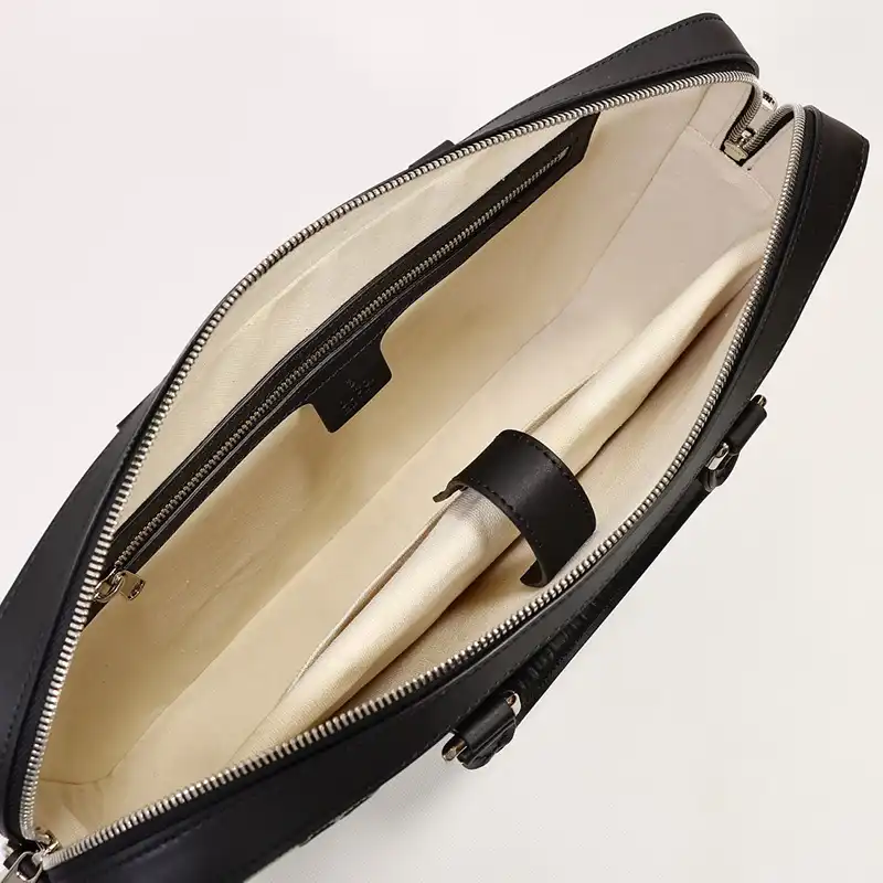 G*u*i bag 2306ya0051