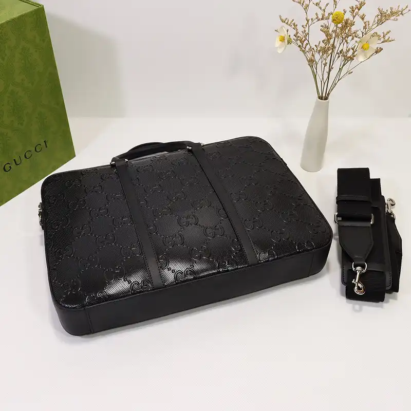 G*u*i bag 2306ya0051