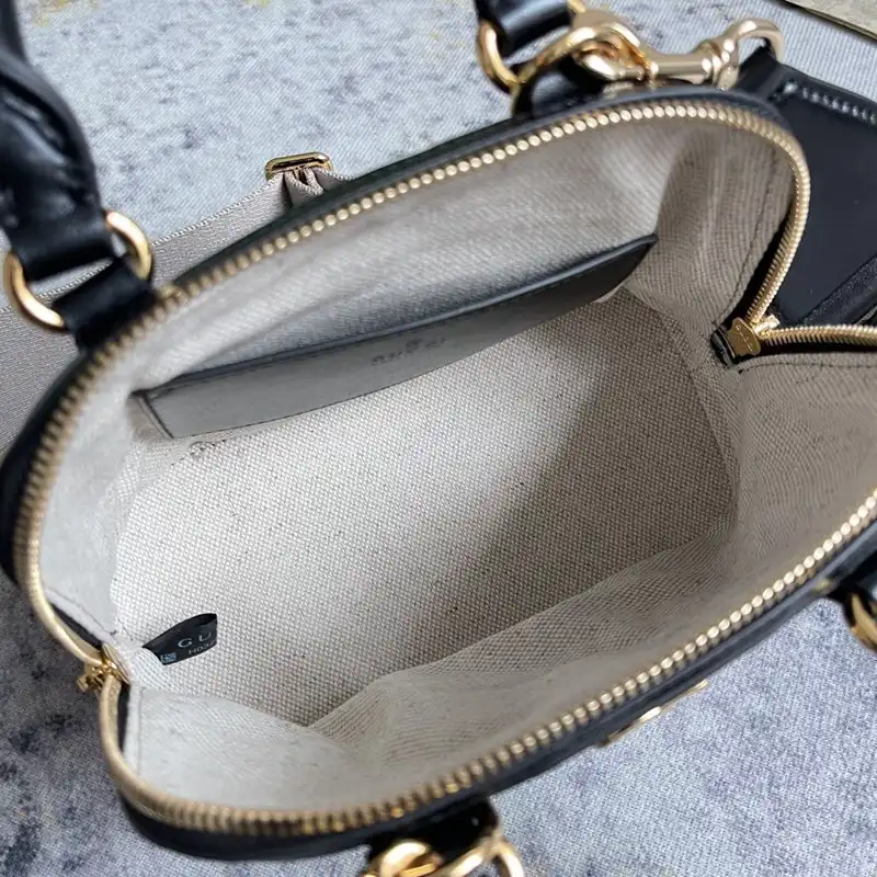 G*u*i bag 2306ya0154