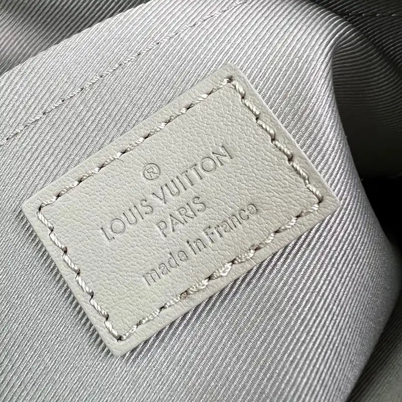LV Bag 2306YA0169