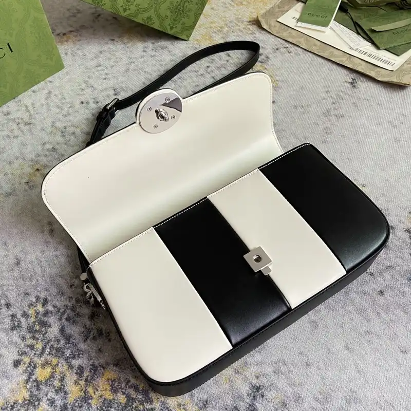 G*u*i bag 2308dj0093