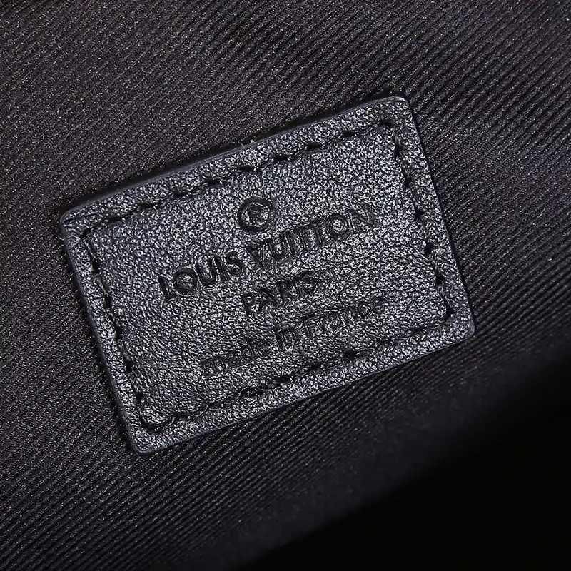 LV Bag 2309YA0018