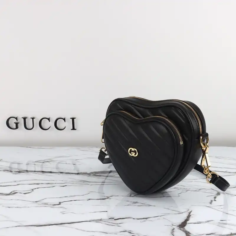 G*u*i bag 2309ya0034