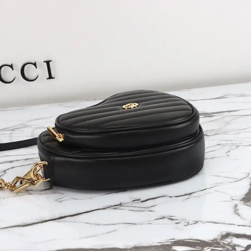G*u*i bag 2309ya0034