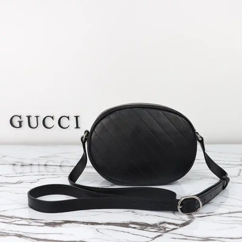 G*u*i bag 2309ya0040