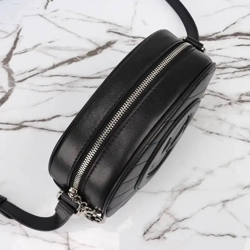 G*u*i bag 2309ya0040