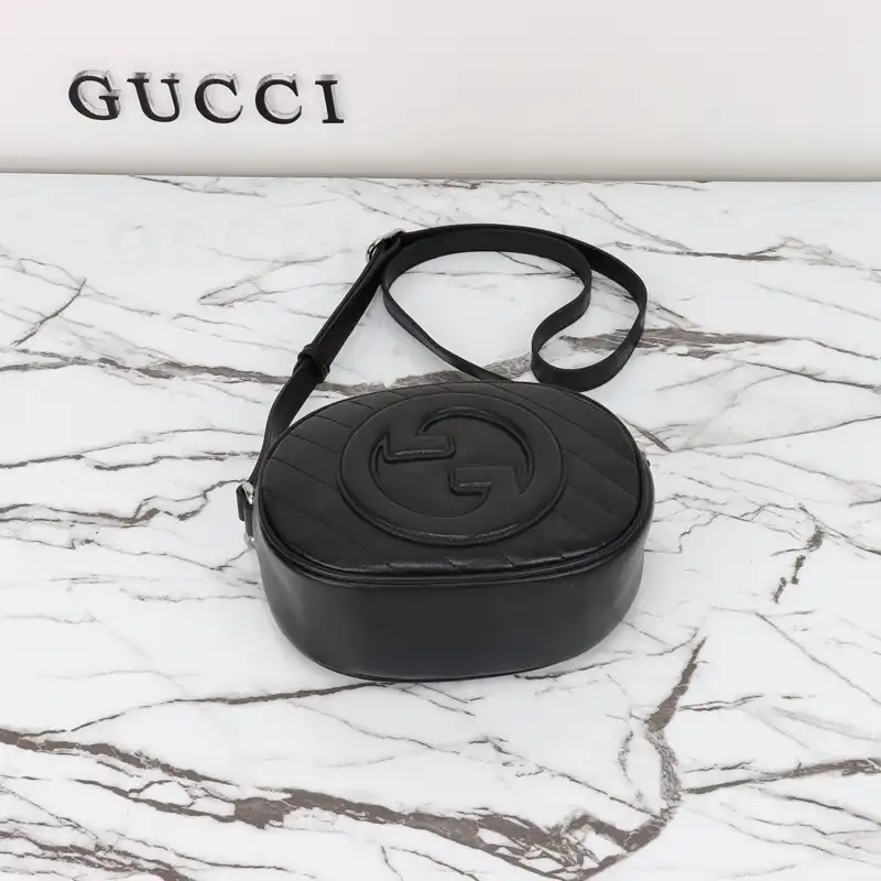 G*u*i bag 2309ya0040
