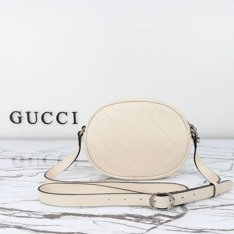 G*u*i bag 2309ya0041