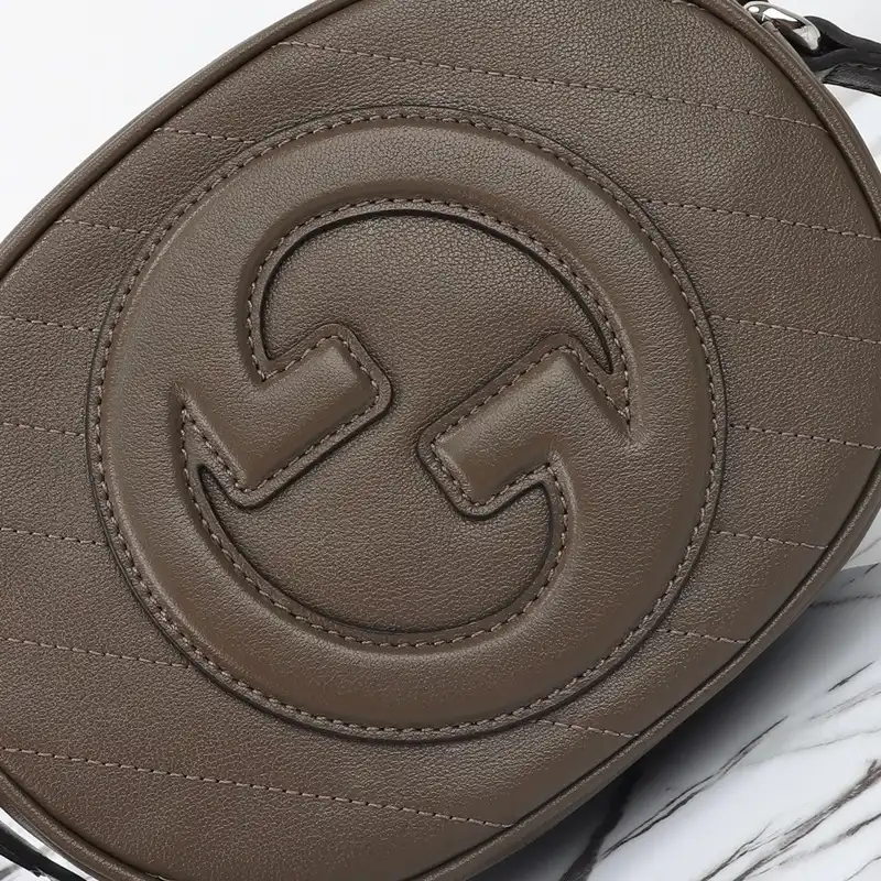 G*u*i bag 2309ya0042