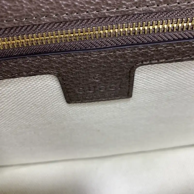G*u*i bag 2309ya0068