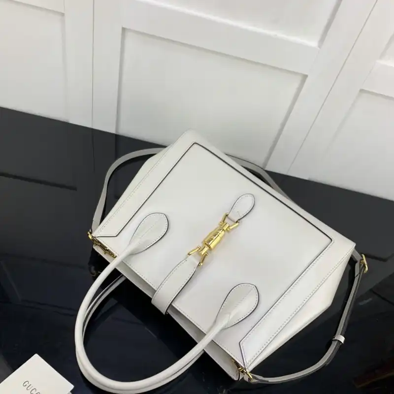 G*u*i bag 2309ya0071