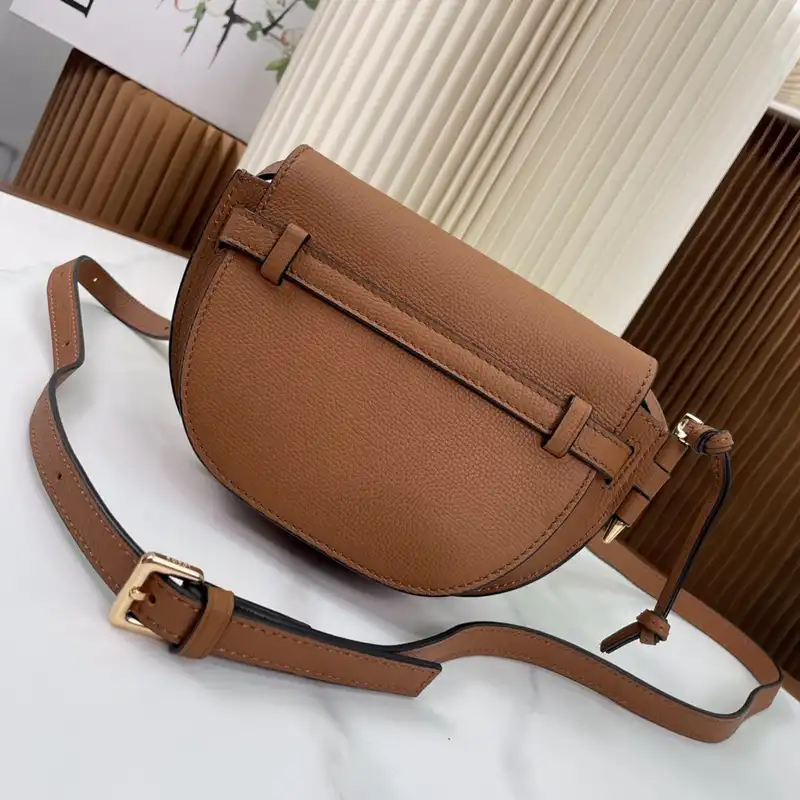 Loewe Bag 2309YA0139