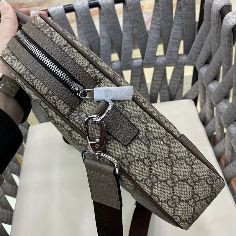 G*u*i bags 2311ya0094