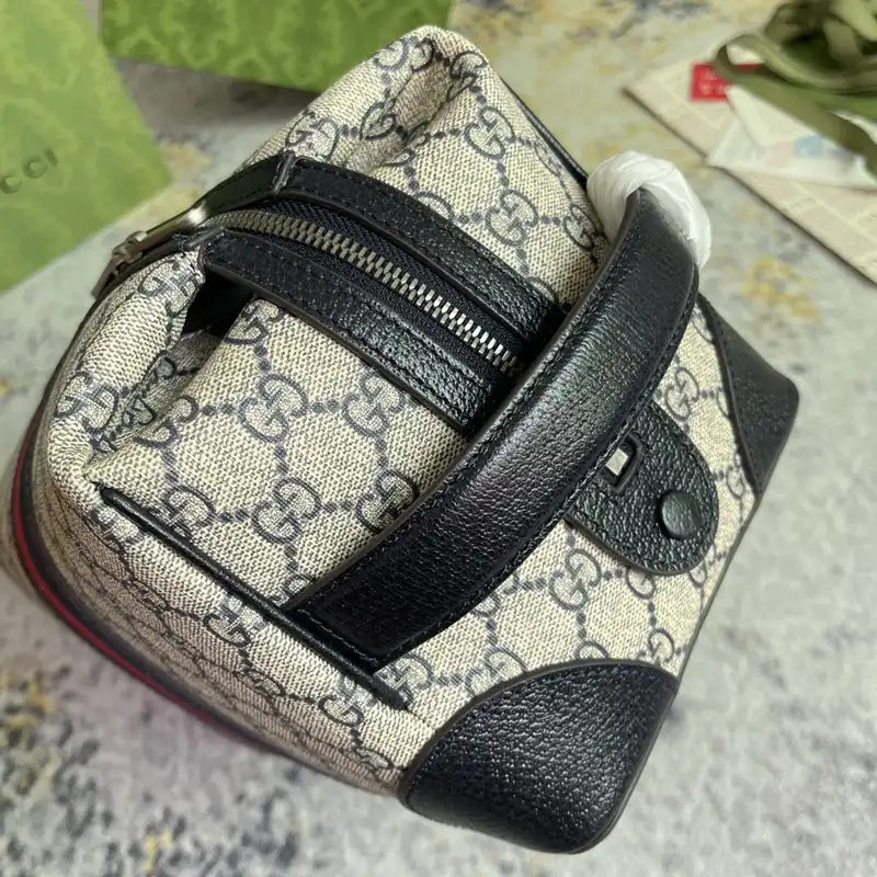 G*u*i bags 2312ya0094