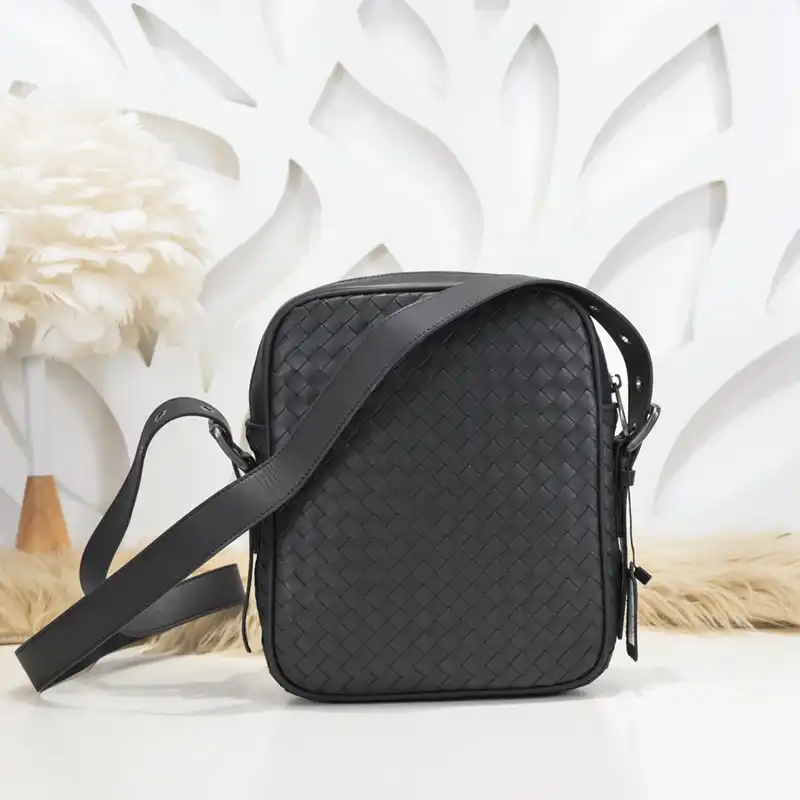 b0tte*a Ven*ta bags 2401ya0006