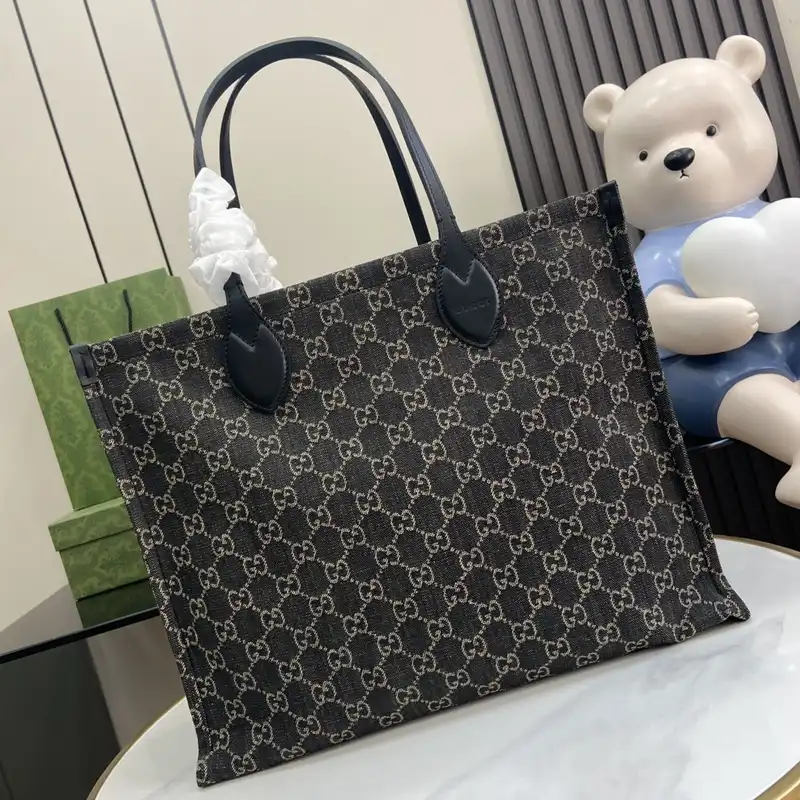 G*u*i bags 2401ya0073