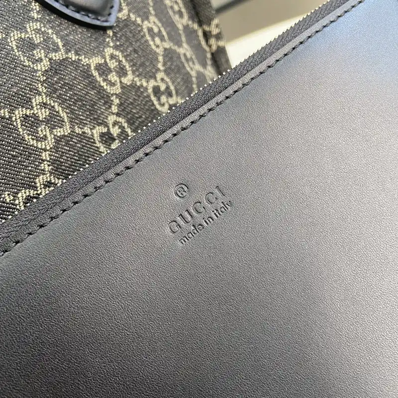 G*u*i bags 2401ya0074