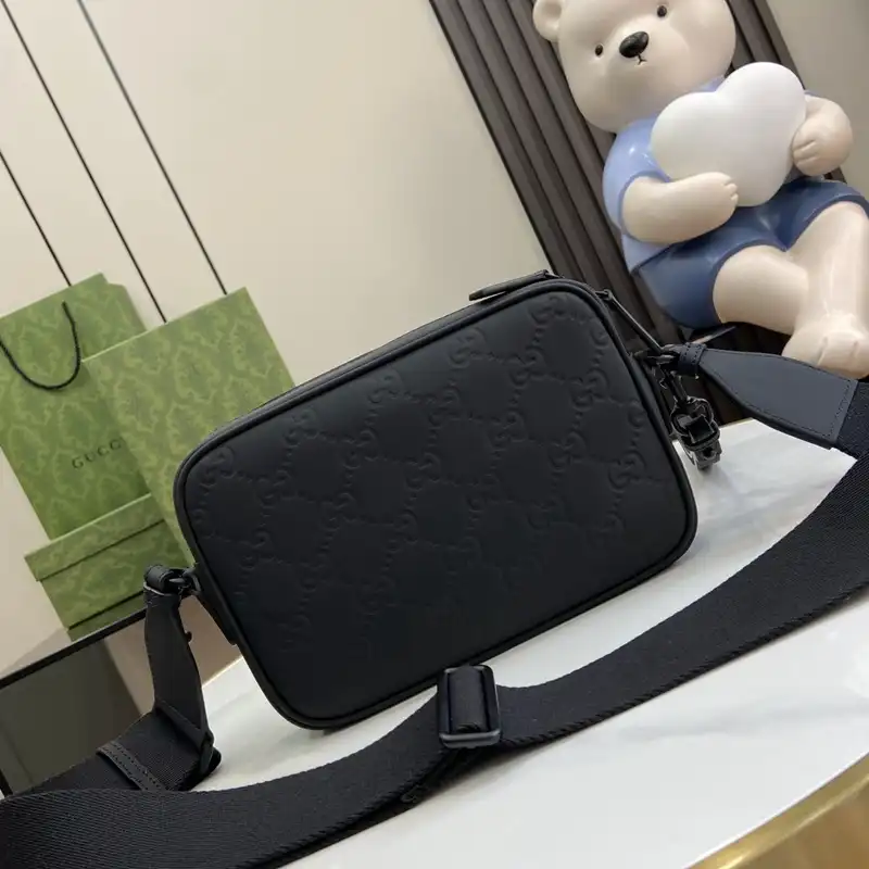 G*u*i bags 2401ya0086