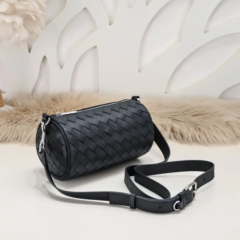 b0tte*a Ven*ta bags 2401ya0111