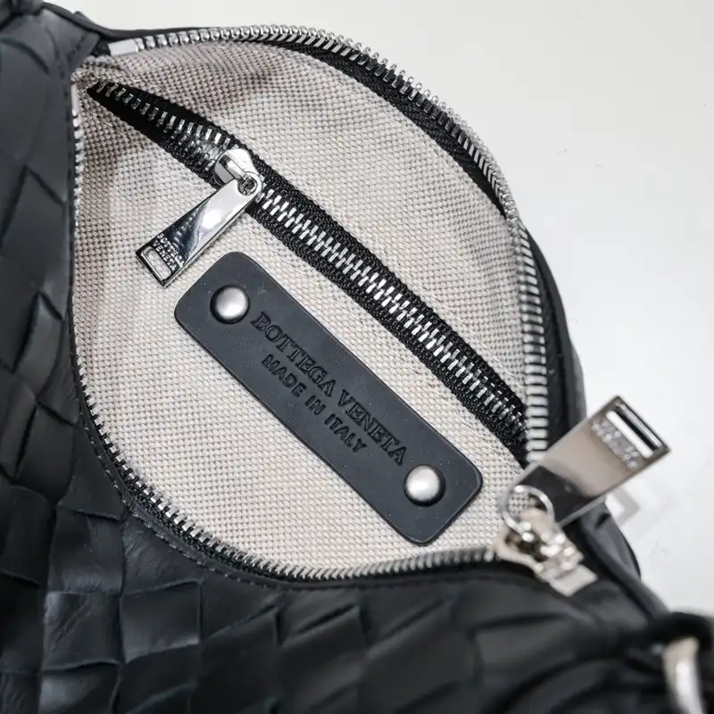 b0tte*a Ven*ta bags 2401ya0111