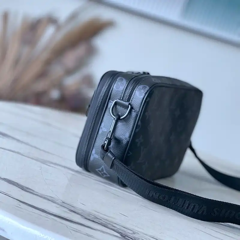 LV Bags 2404YA0005