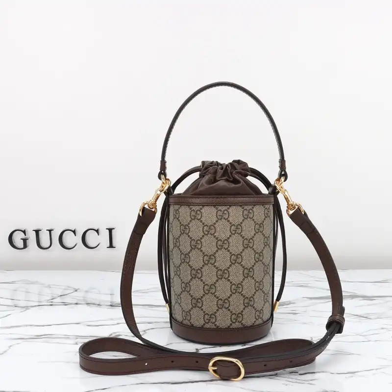 G*u*i bags 2404ya0102